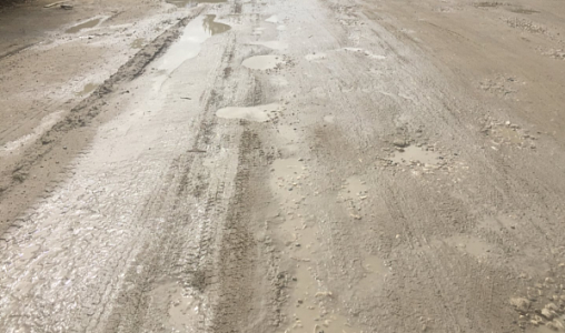 Суд обязал орган местного самоуправления устранить нарушения законодательства о дорожной деятельности в поселке Верх-Анос